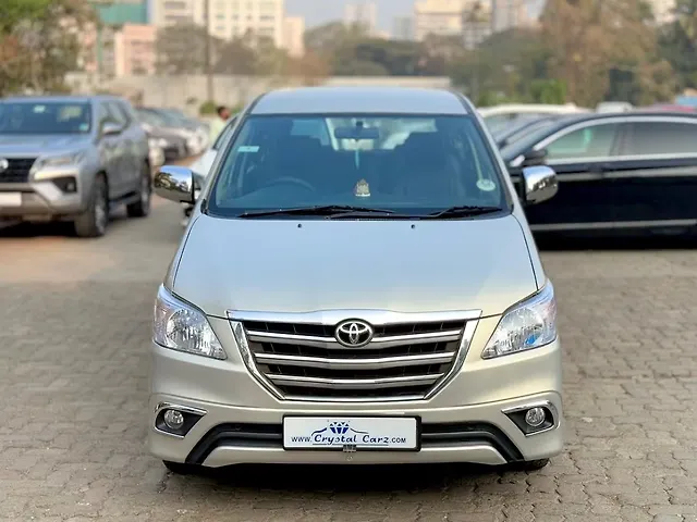 Used 2015 Toyota Innova in Mumbai Used 2015 Toyota Innova in Mumbai