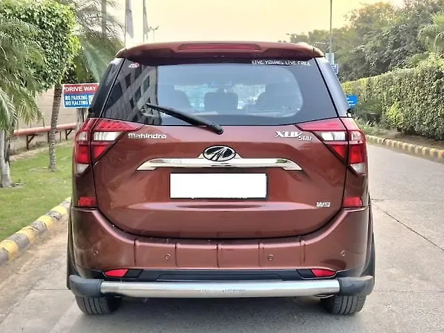Used Mahindra XUV500 W9 [2018-2020] in Delhi