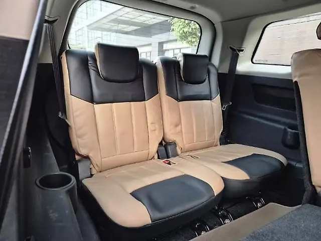 Used Mahindra XUV500 W9 [2018-2020] in Delhi