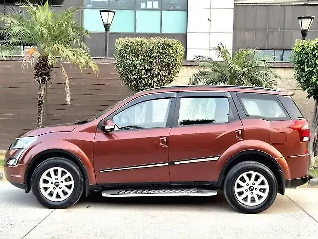 Used Mahindra XUV500 W9 [2018-2020] in Delhi