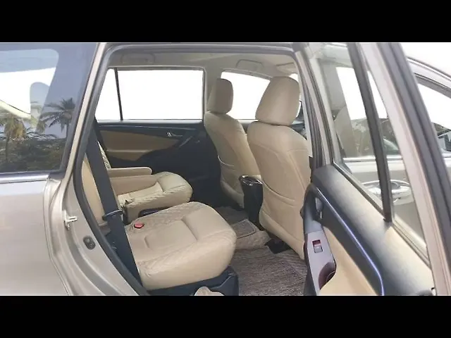 Used Toyota Innova Crysta [2016-2020] 2.8 GX AT 7 STR [2016-2020] in Mumbai