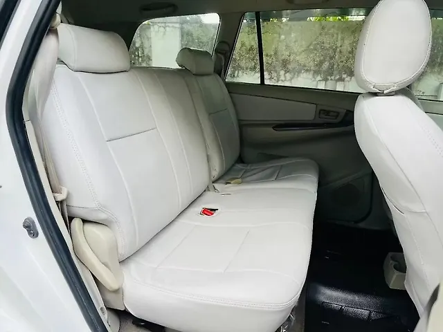Used Toyota Innova [2012-2013] 2.5 G 8 STR BS-IV in Mumbai
