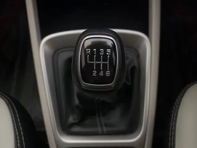 Used Hyundai Venue [2022-2023] S (O) 1.0 Turbo iMT in Hyderabad