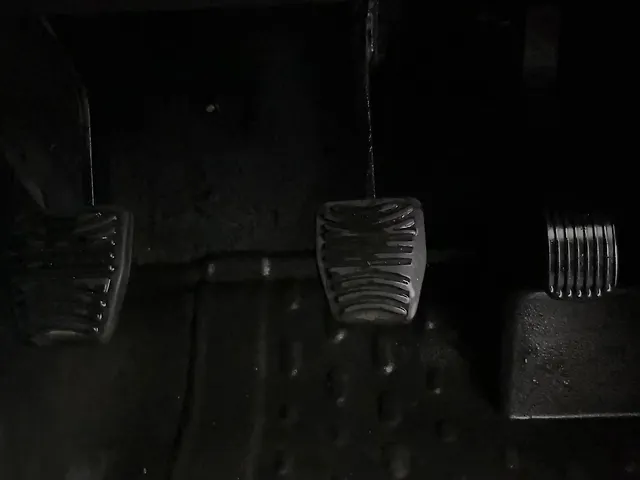 Used Mahindra Thar [2020-2025] LX Hard Top Diesel MT 4WD in Delhi