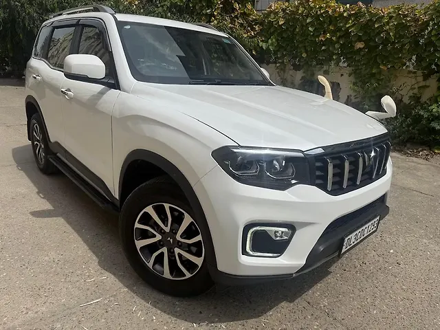Used Mahindra Scorpio N Z8 L Petrol AT 7 STR in Delhi