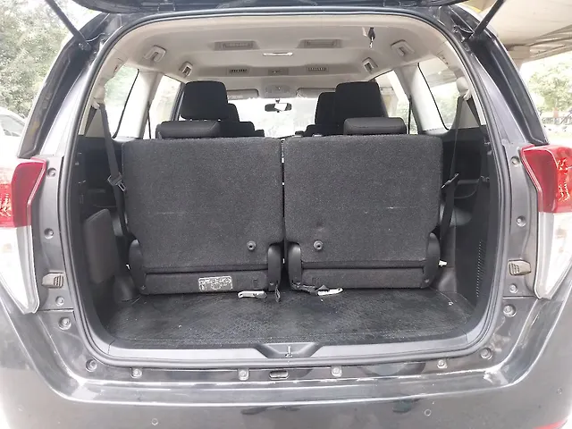 Used Toyota Innova Crysta [2016-2020] 2.4 G 7 STR [2016-2017] in Delhi