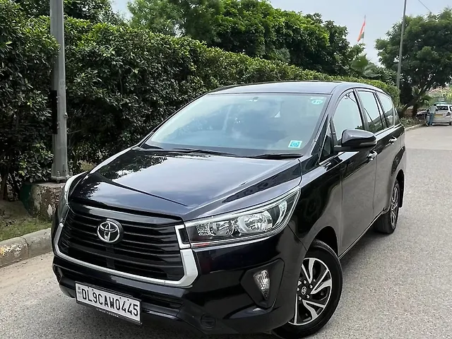 Used Toyota Innova Crysta [2016-2020] 2.4 G 7 STR [2016-2017] in Delhi