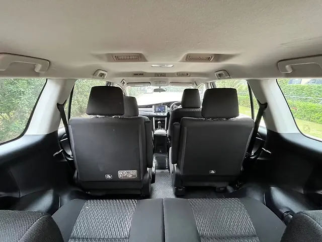 Used Toyota Innova Crysta [2016-2020] 2.4 G 7 STR [2016-2017] in Delhi