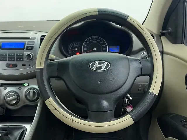 Used Hyundai i10 [2010-2017] Magna 1.1 iRDE2 [2010-2017] in Ahmedabad