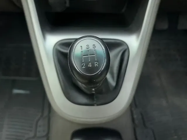 Used Hyundai i10 [2010-2017] Magna 1.1 iRDE2 [2010-2017] in Ahmedabad