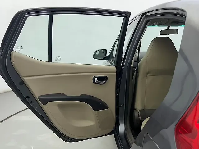 Used Hyundai i10 [2010-2017] Magna 1.1 iRDE2 [2010-2017] in Ahmedabad