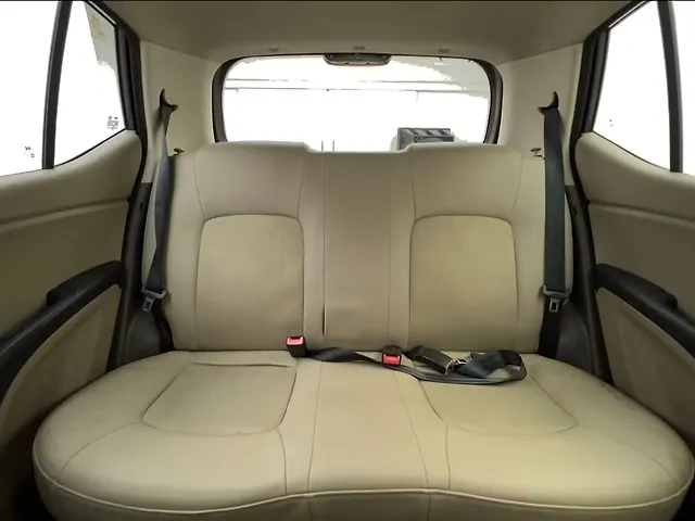 Used Hyundai i10 [2010-2017] Magna 1.1 iRDE2 [2010-2017] in Ahmedabad