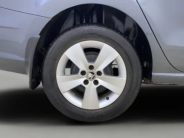 Used Skoda Rapid [2011-2014] Ambition 1.6 MPI AT in Mumbai