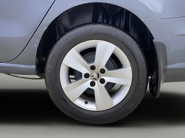 Used Skoda Rapid [2011-2014] Ambition 1.6 MPI AT in Mumbai