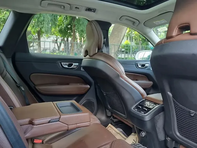 Used Volvo XC60 [2017-2021] Inscription [2017-2020] in Delhi
