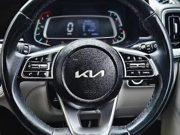 Used Kia Sonet [2020-2022] HTX 1.5 [2020-2021] in Chandigarh