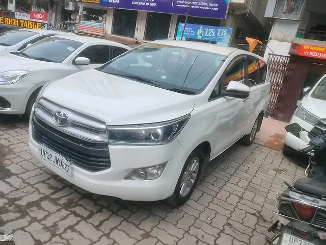 Used Toyota Innova Crysta [2016-2020] 2.4 V Diesel in Lucknow