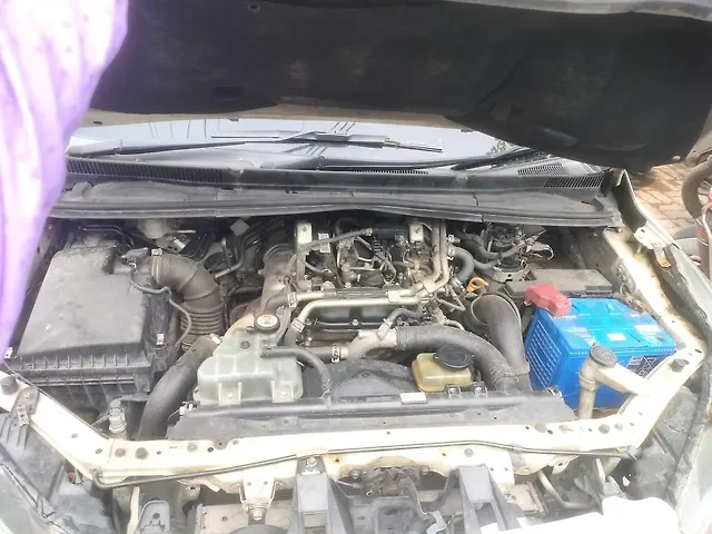 Used Toyota Innova Crysta [2016-2020] 2.4 V Diesel in Lucknow