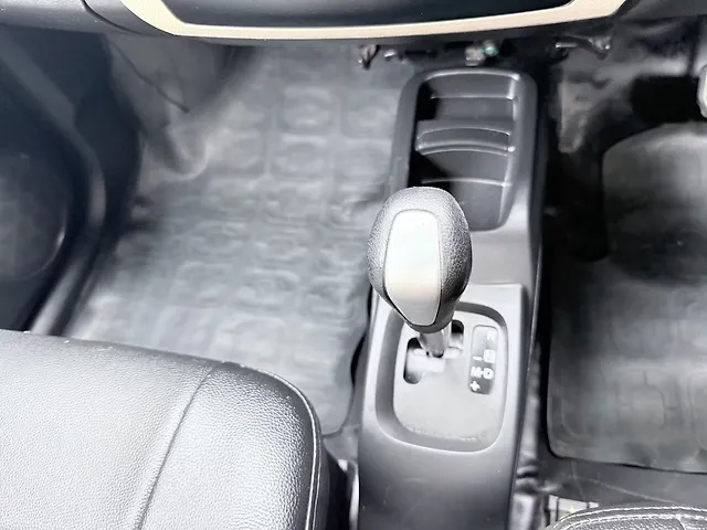 Used Maruti Suzuki Stingray VXi in Mumbai