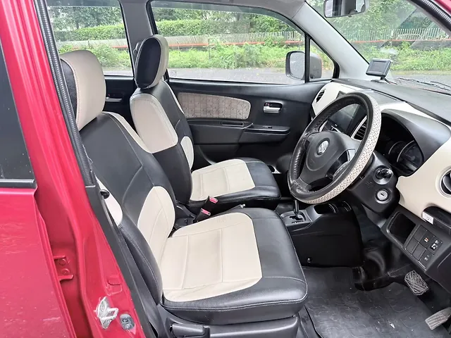 Used Maruti Suzuki Stingray VXi in Mumbai