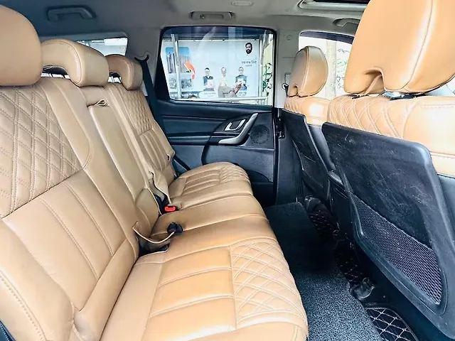 Used Mahindra XUV500 W11 AT in Mumbai Used Mahindra XUV500 W11 AT in Mumbai