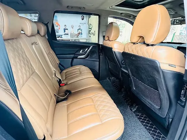 Used Mahindra XUV500 W11 AT in Mumbai Used Mahindra XUV500 W11 AT in Mumbai