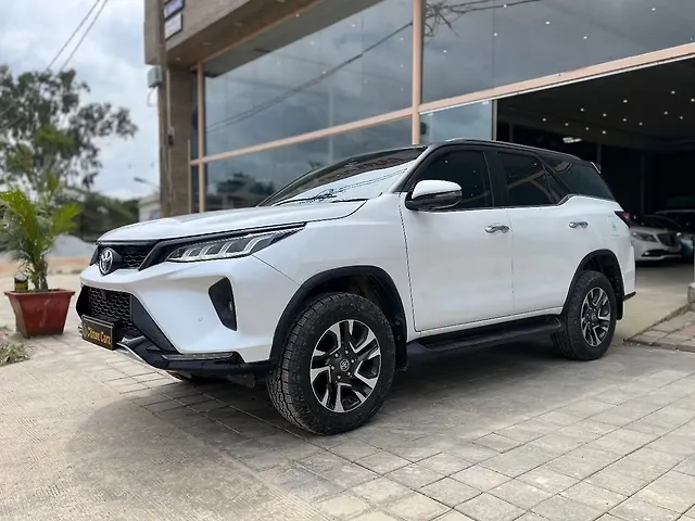 Used Toyota Fortuner Legender 2.8 4X4 AT in Bangalore Used Toyota Fortuner Legender 2.8 4X4 AT in Bangalore