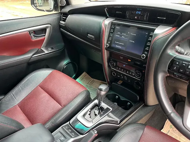 Used Toyota Fortuner Legender 2.8 4X4 AT in Bangalore Used Toyota Fortuner Legender 2.8 4X4 AT in Bangalore