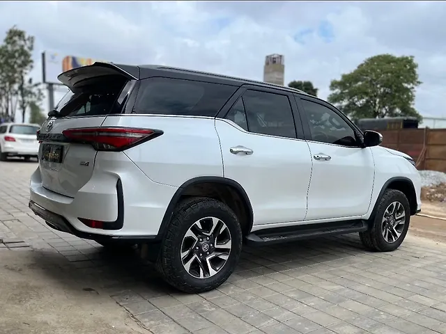 Used Toyota Fortuner Legender 2.8 4X4 AT in Bangalore Used Toyota Fortuner Legender 2.8 4X4 AT in Bangalore