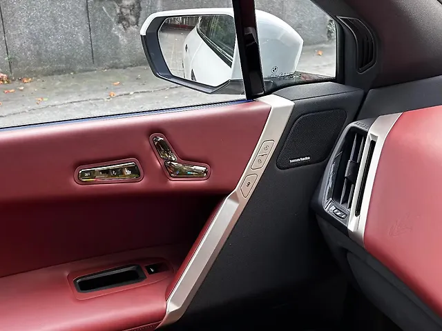 Used BMW iX xDrive 40 in Delhi