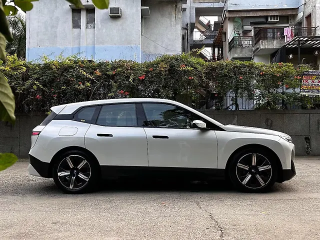 Used BMW iX xDrive 40 in Delhi