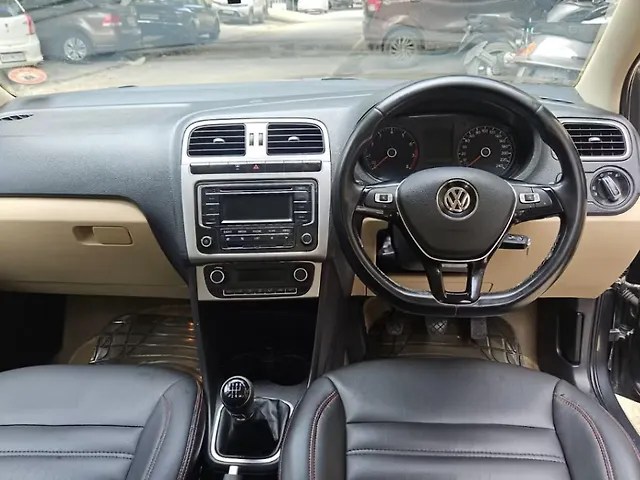 Used Volkswagen Polo [2014-2015] Highline1.2L (P) in Bangalore