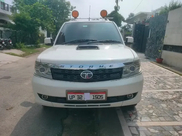 Used 2018 Tata Safari in Lucknow Used 2018 Tata Safari in Lucknow