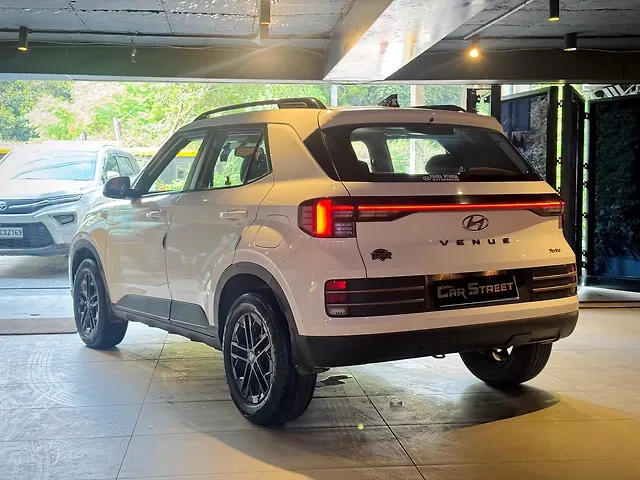 Used Hyundai Venue [2023-2025] SX (O) 1.0 Turbo Petrol DCT in Delhi