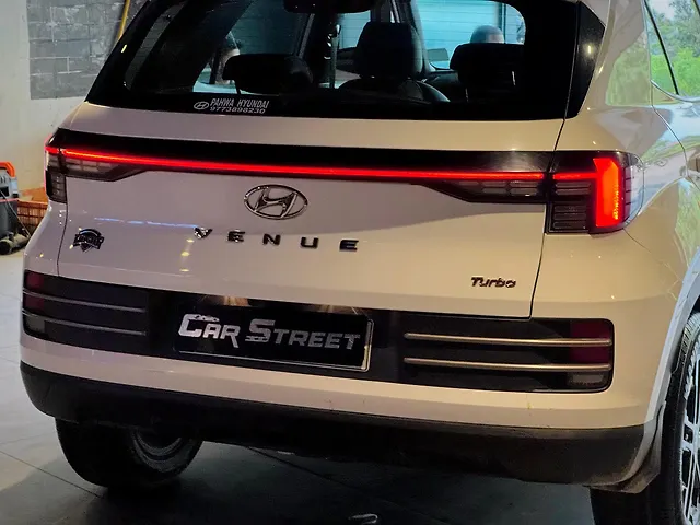 Used Hyundai Venue [2023-2025] SX (O) 1.0 Turbo Petrol DCT in Delhi