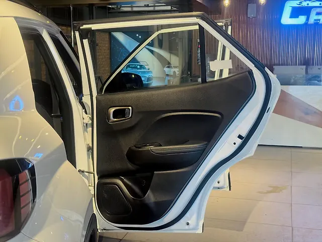 Used Hyundai Venue [2023-2025] SX (O) 1.0 Turbo Petrol DCT in Delhi