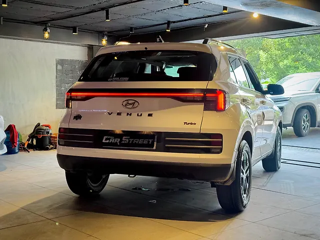 Used Hyundai Venue [2023-2025] SX (O) 1.0 Turbo Petrol DCT in Delhi