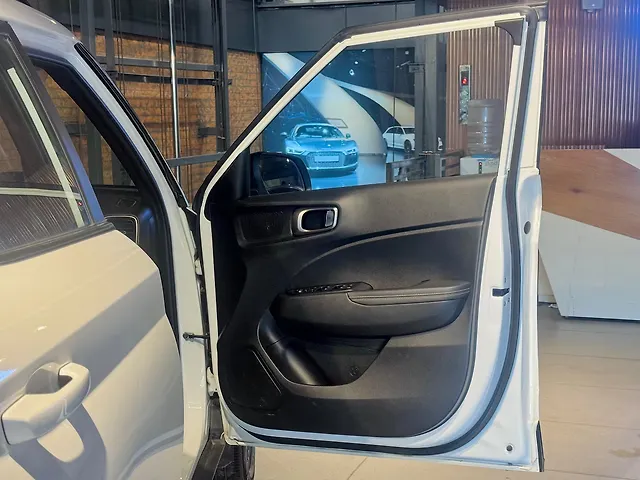 Used Hyundai Venue [2023-2025] SX (O) 1.0 Turbo Petrol DCT in Delhi