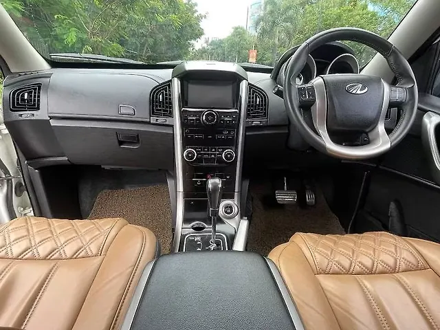 Used Mahindra XUV500 W11 AT in Mumbai Used Mahindra XUV500 W11 AT in Mumbai