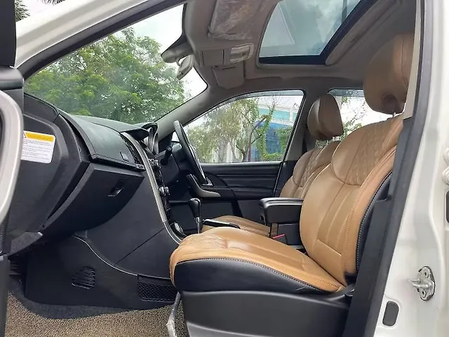 Used Mahindra XUV500 W11 AT in Mumbai Used Mahindra XUV500 W11 AT in Mumbai