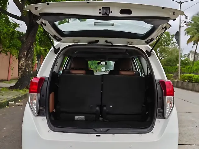 Used Toyota Innova Crysta [2016-2020] 2.8 ZX AT 7 STR [2016-2020] in Mumbai