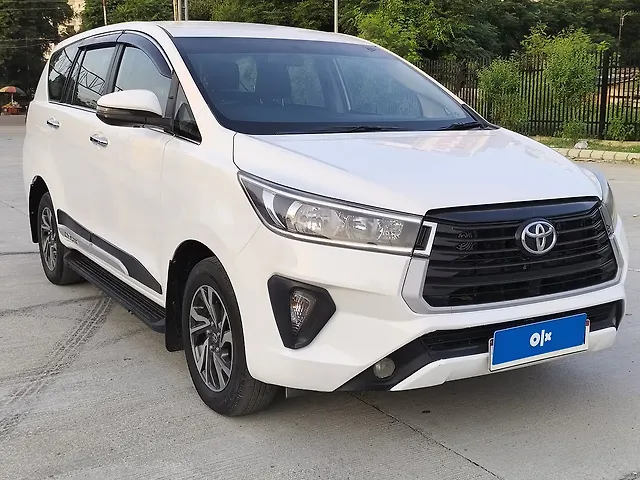 Used 2022 Toyota Innova Crysta in Lucknow
