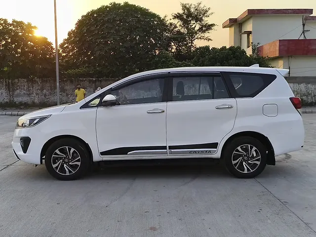 Used Toyota Innova Crysta [2020-2023] G 2.4 7 STR in Lucknow