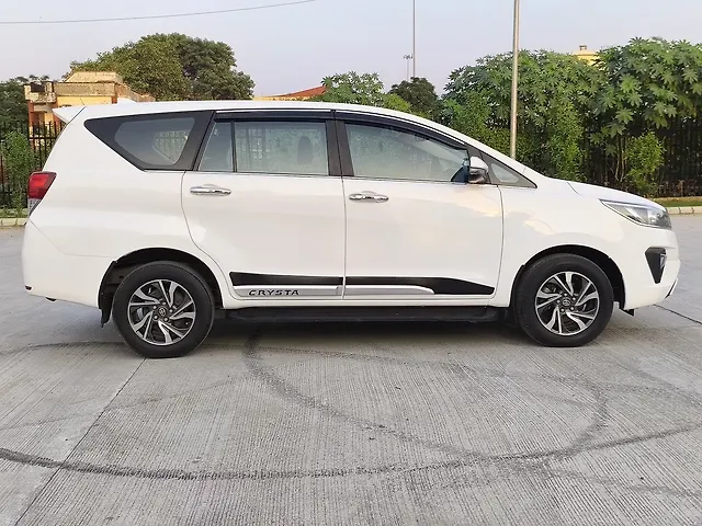 Used Toyota Innova Crysta [2020-2023] G 2.4 7 STR in Lucknow