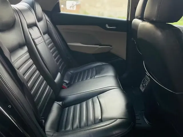 Used Hyundai Verna [2017-2020] SX (O) 1.6 CRDi in Jaipur