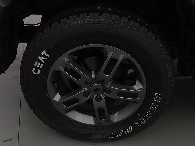 Used Mahindra Thar [2020-2025] LX Hard Top Petrol AT 4WD in Gurgaon