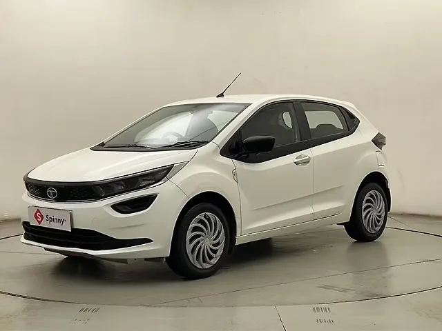 Used 2022 Tata Altroz in Mumbai