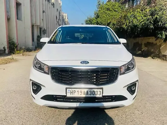 Used 2020 Kia Carnival in Delhi Used 2020 Kia Carnival in Delhi
