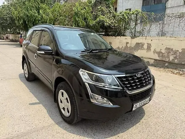 Used 2018 Mahindra XUV500 in Delhi