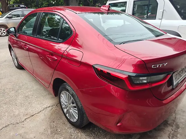 Used Honda City 4th Generation V Petrol in Delhi